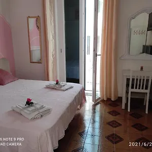 Enza Room's Coast Gasthof